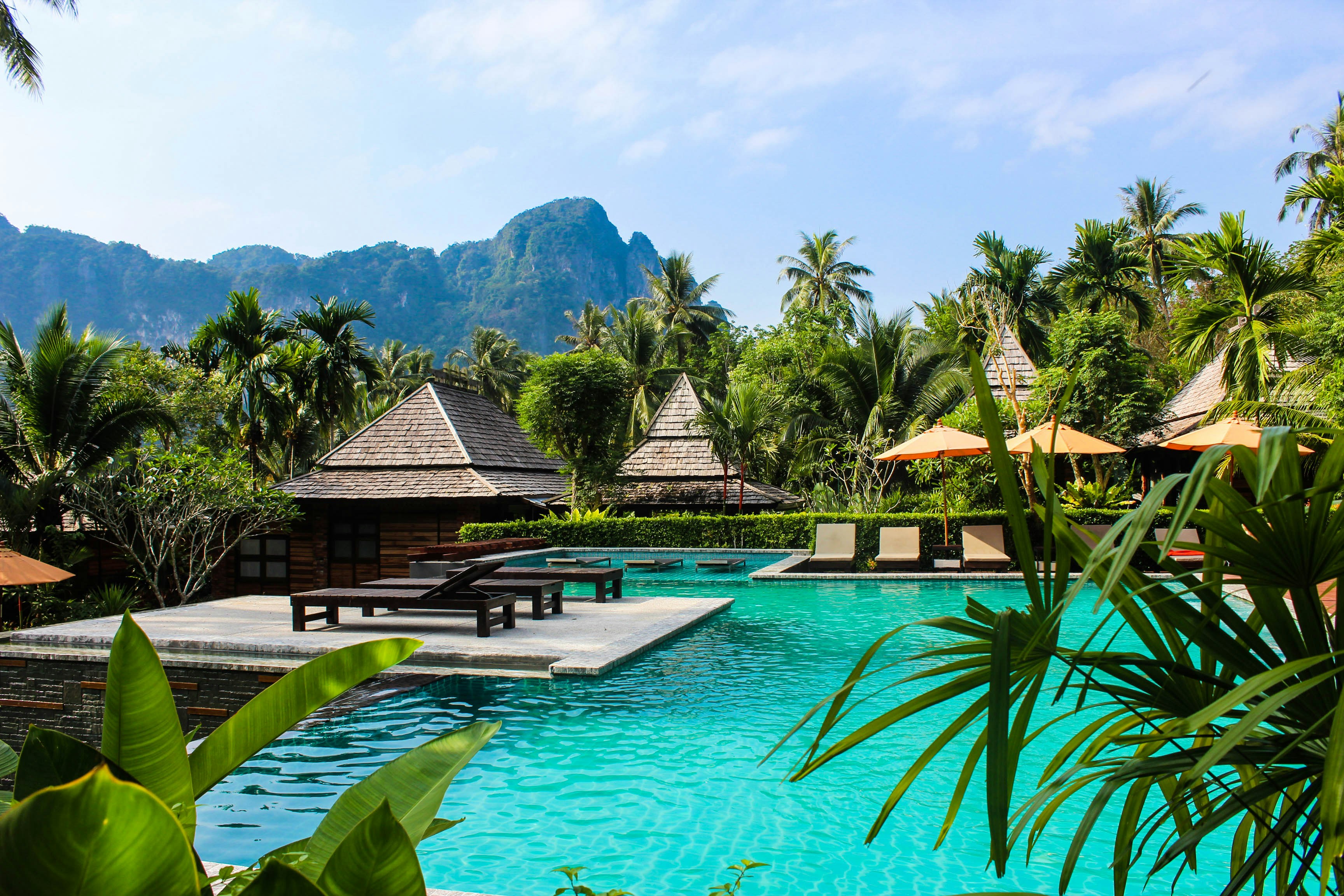 Luxury travel experience header